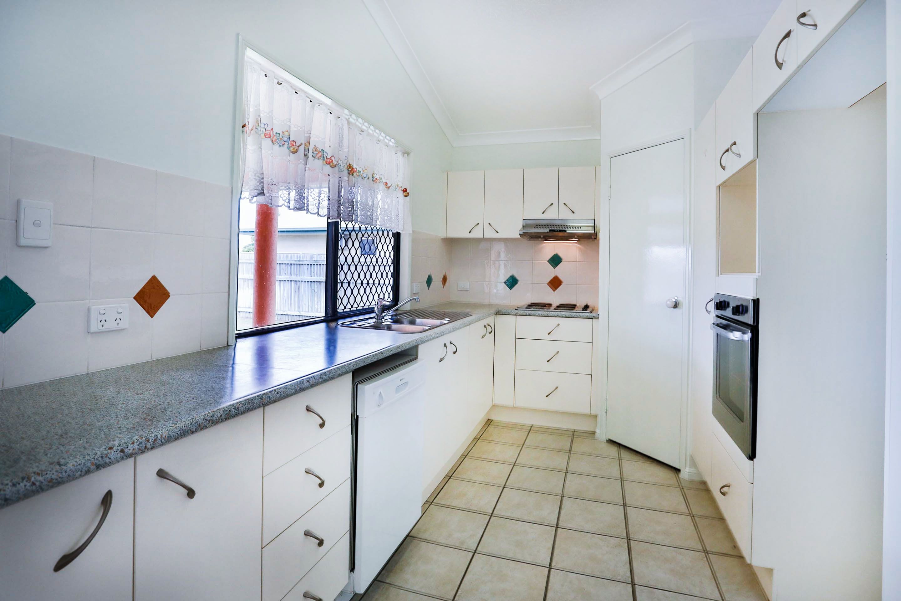 57 Bamboo Crescent, Mount Louisa, QLD 4814