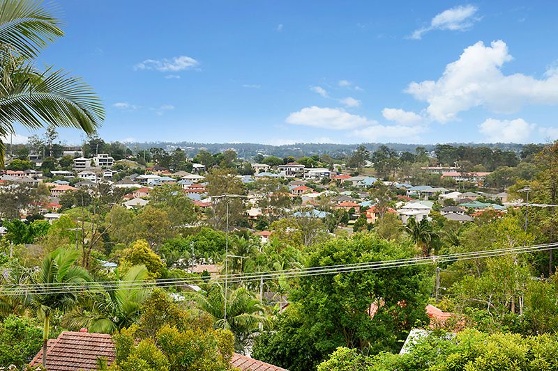 42 Kumbari Crescent, Mitchelton, QLD 4053