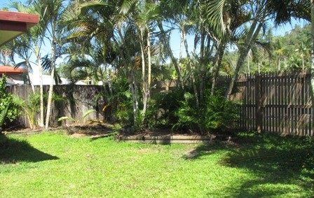 2/2 Strombus Avenue, Trinity Beach, QLD 4879
