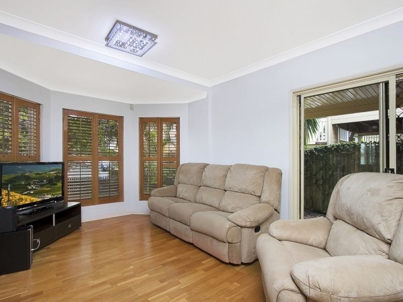 1/70 Denman Street, GREENSLOPES, QLD 4120