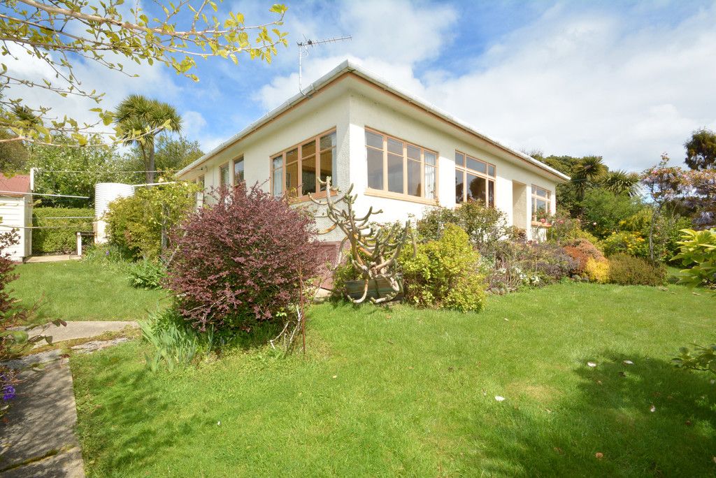 11 Moerangi Street, Broad Bay, Dunedin City