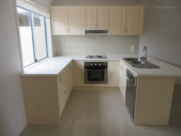 3/17 Lady Bowen Parade, Rothwell, QLD 4022
