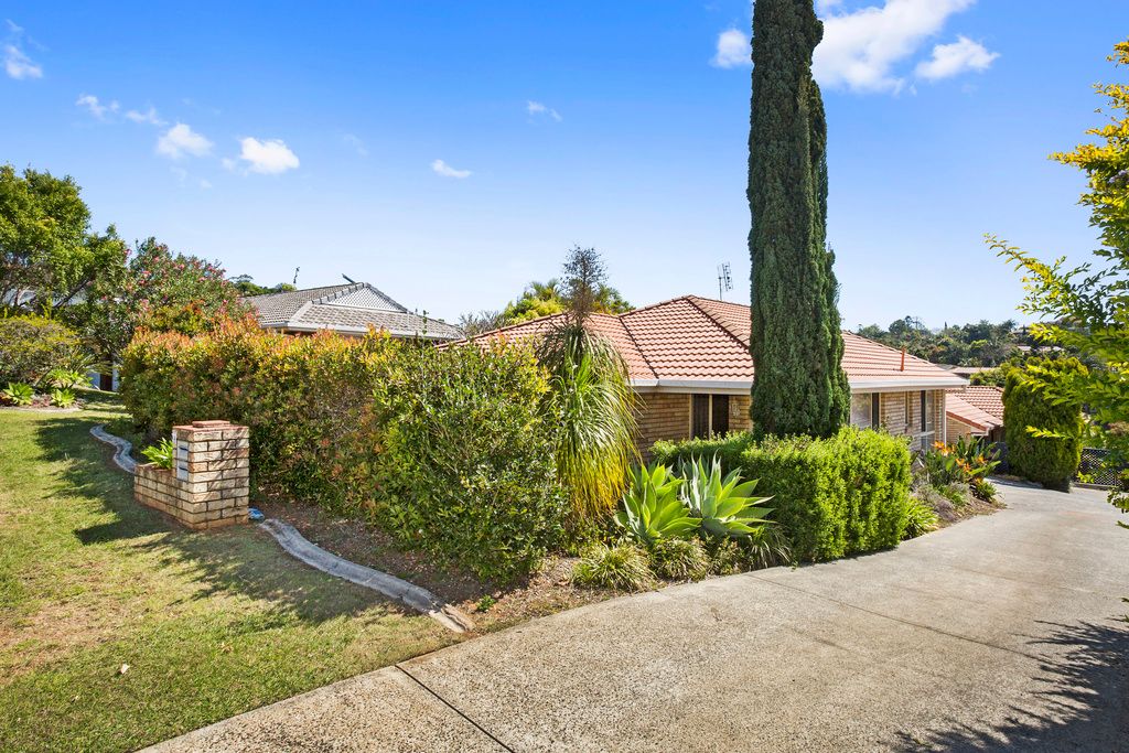 11 Tralee Drive