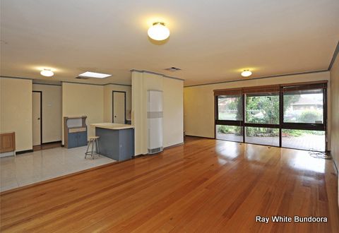 23 McClelland Drive, Mill Park, VIC 3082