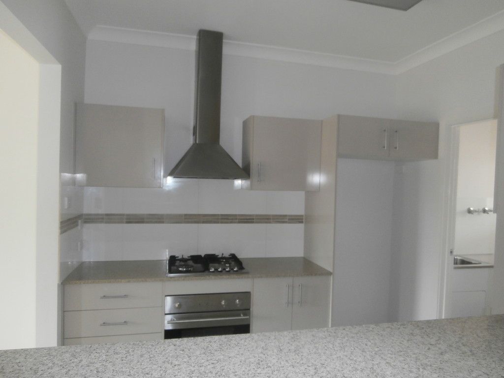 4 Ebony Link, Worrigee, NSW 2540