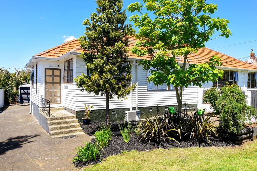 102 Tripoli Road photo 0