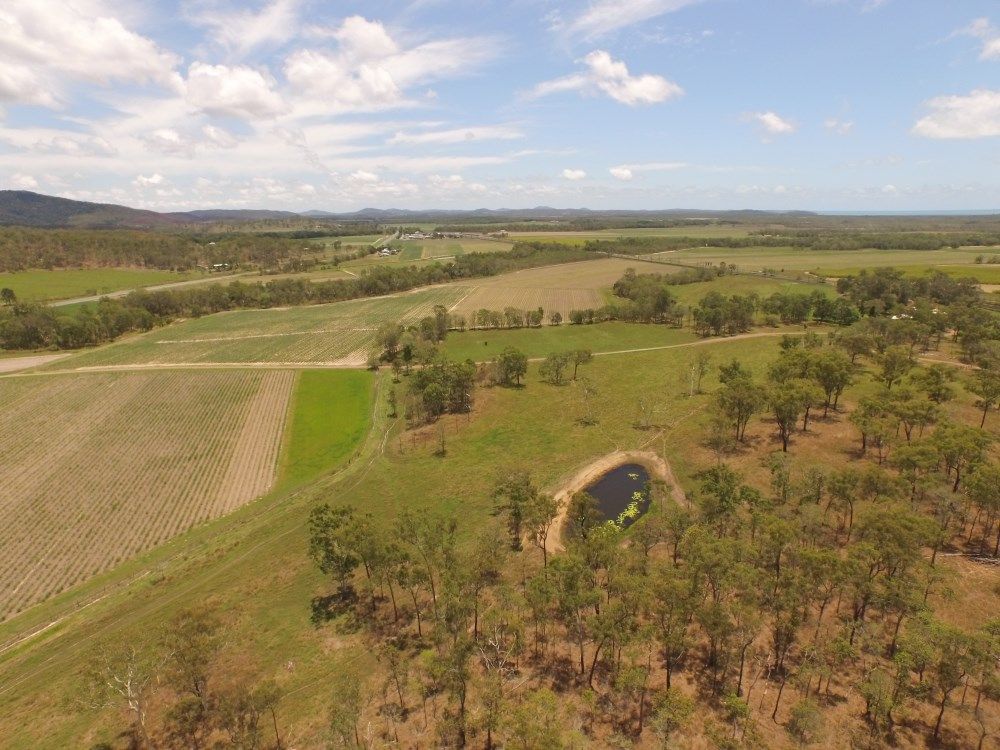 89806 Bruce Highway, Sarina QLD 4737