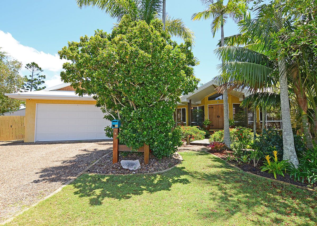 8 Rosalind Court, Torquay, QLD 4655