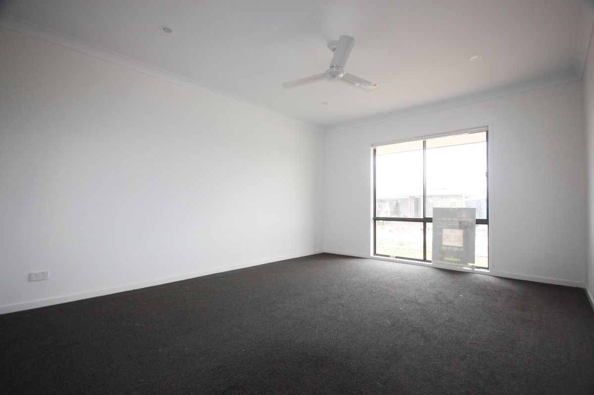 10 Monash Street, Gregory Hills, NSW 2557