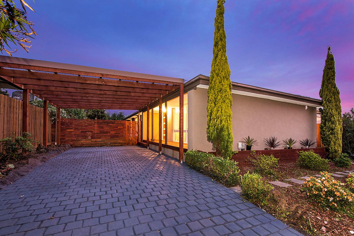 12 Higgs Avenue, Mill Park, VIC 3082