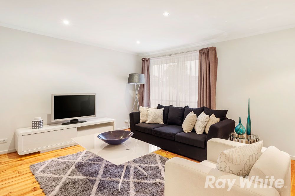 13 Golflinks Drive, Mill Park, VIC 3082