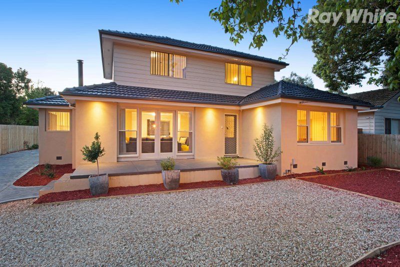 15 Iris Crescent, Boronia VIC 3155