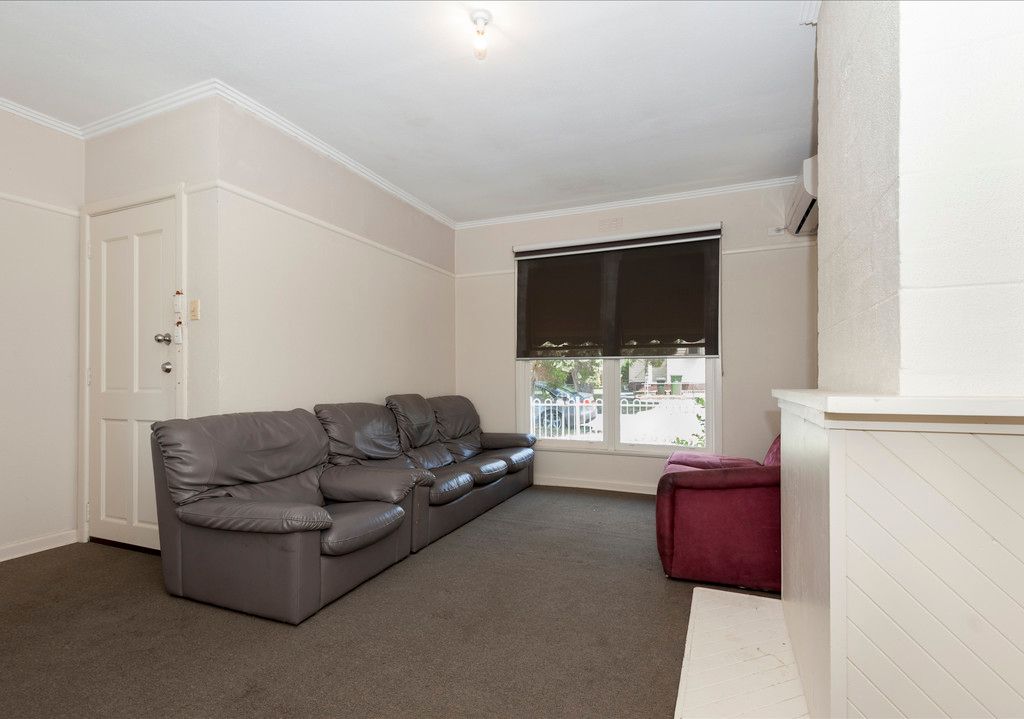 61 Lane Crescent, Reservoir, VIC 3073