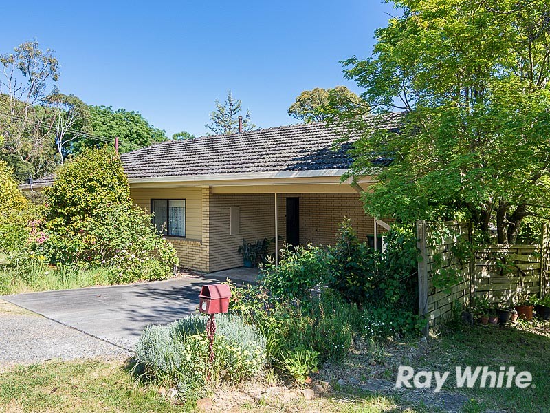 1 Thomas Grove, Bridgewater, SA 5155