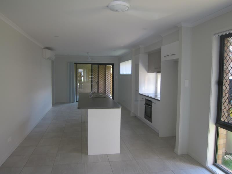 1/7 George Rant Court, Goodna, QLD 4300