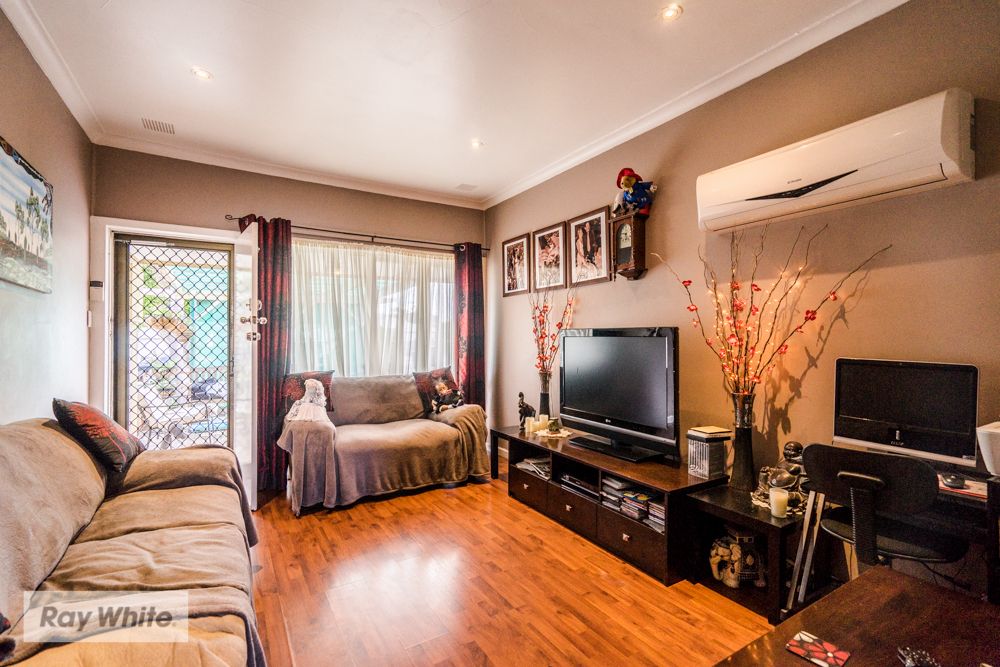 40 Dallington Crescent, Balga, WA 6061