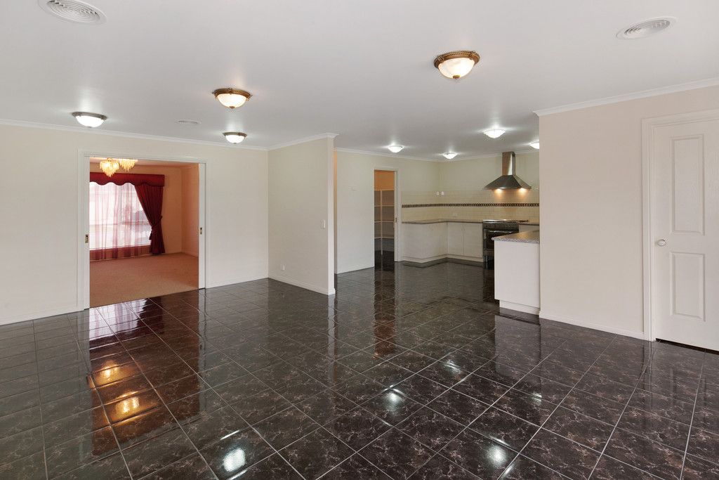 30 Scarborough Crescent, Alfredton, VIC 3350