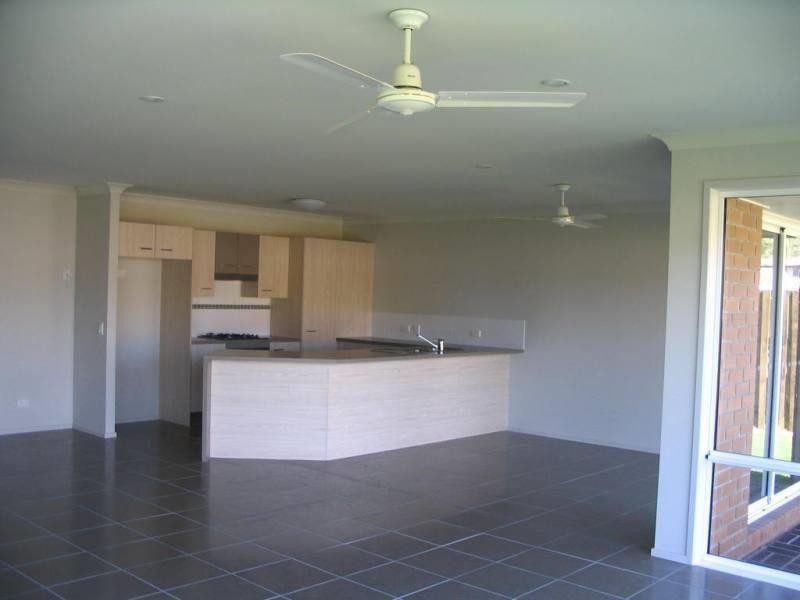 51 Macaranga Crescent, CARSELDINE, QLD 4034