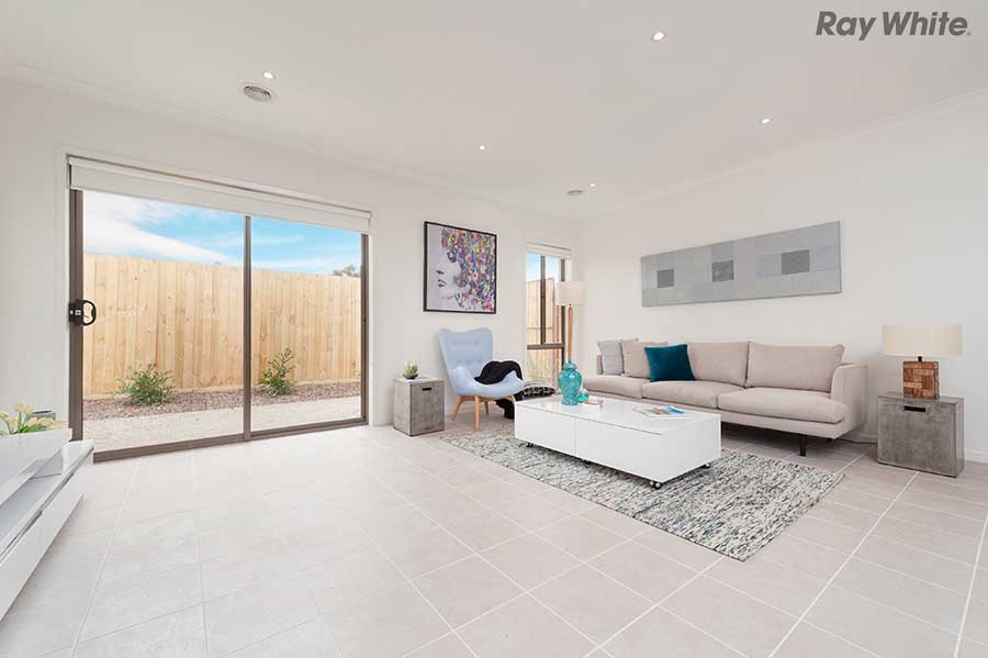 525 Sunshine Avenue, Taylors Lakes, VIC 3038