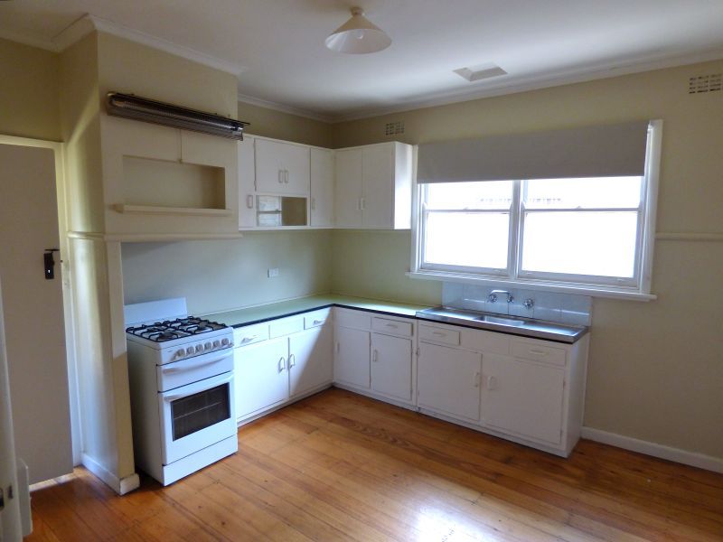 9 Greenock Street, Reservoir, VIC 3073