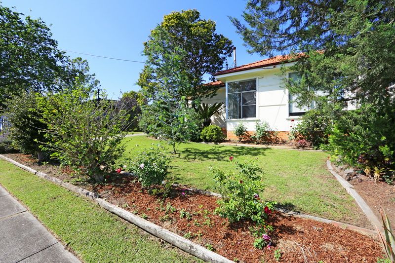24 Morton Parade, Nowra, NSW 2541