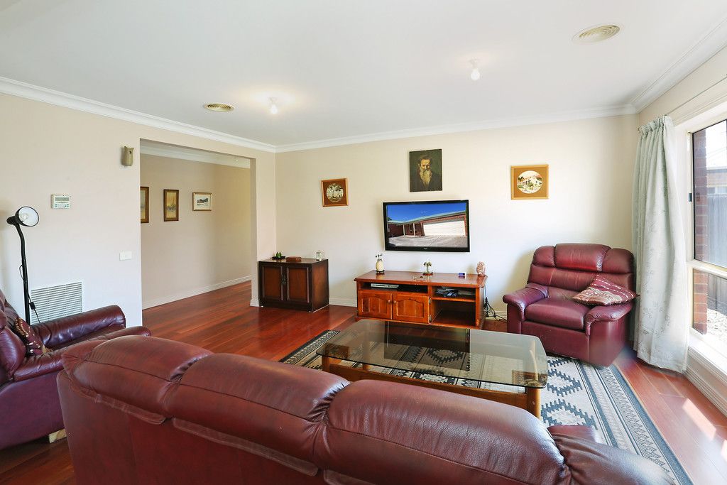 2/26 Forest Road North,, Lara, VIC 3212
