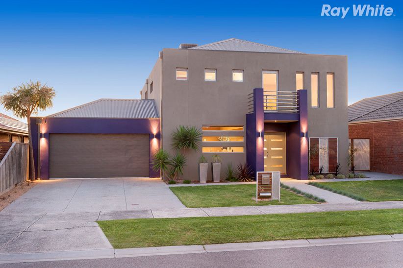 32 Pretty Valley Grove, South Morang, VIC 3752