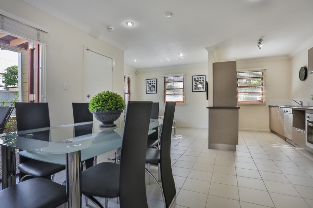 1/59 Vallely Street, Annerley, QLD 4103