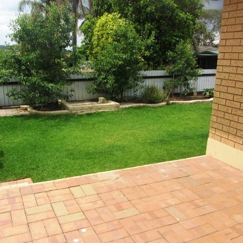 2/270 Vickers Road, Lavington, NSW 2641