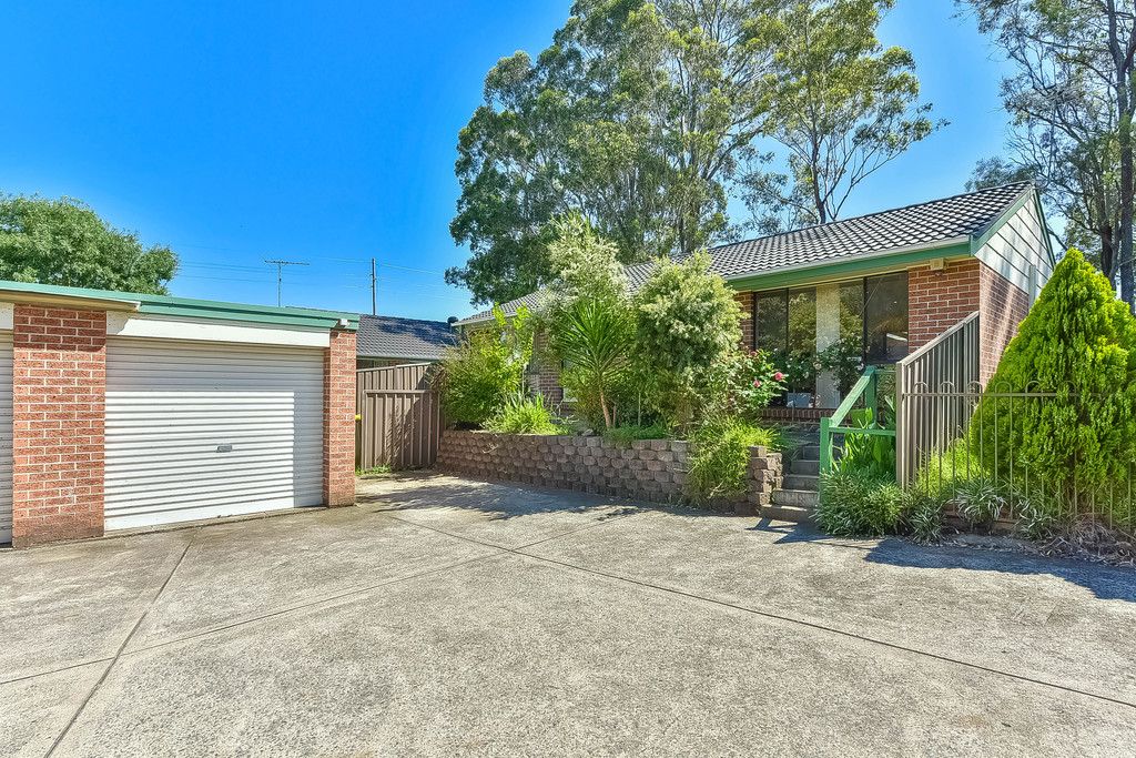 322 Railway Parade, Macquarie Fields NSW 2564