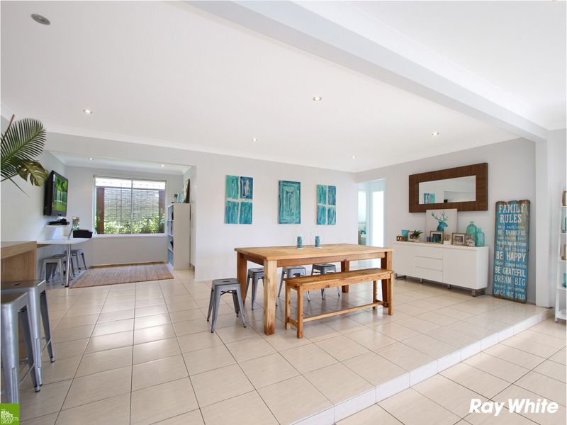6 Molongo Street, Albion Park, NSW 2527