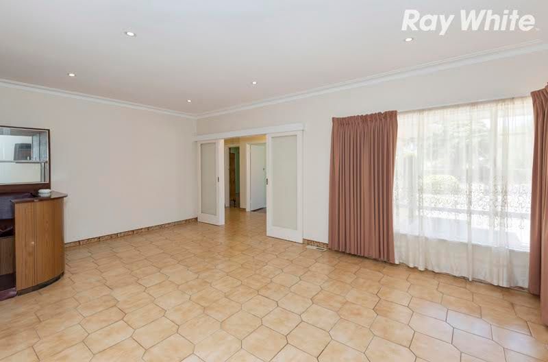 80 The Fairway, Kingsbury, VIC 3083