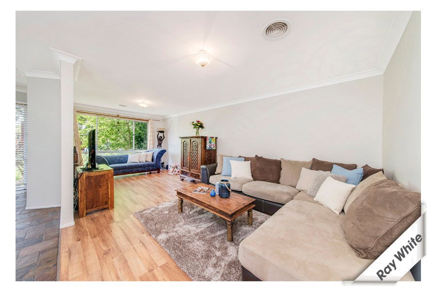 9 Bunya Close, Palmerston, ACT 2913