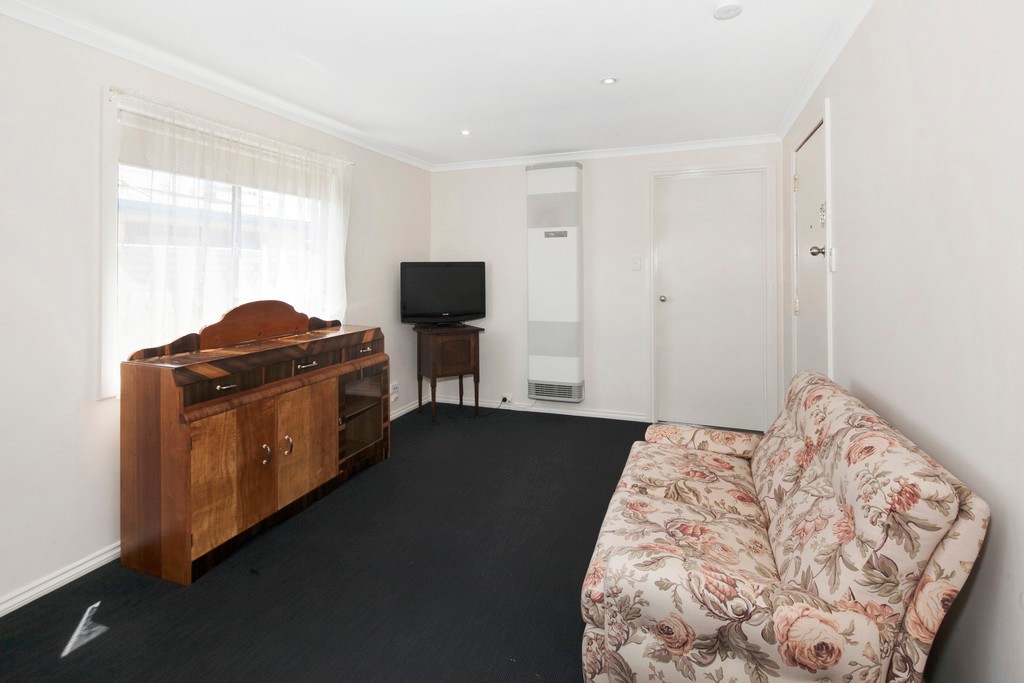10 Albion Street, Sebastopol, VIC 3356