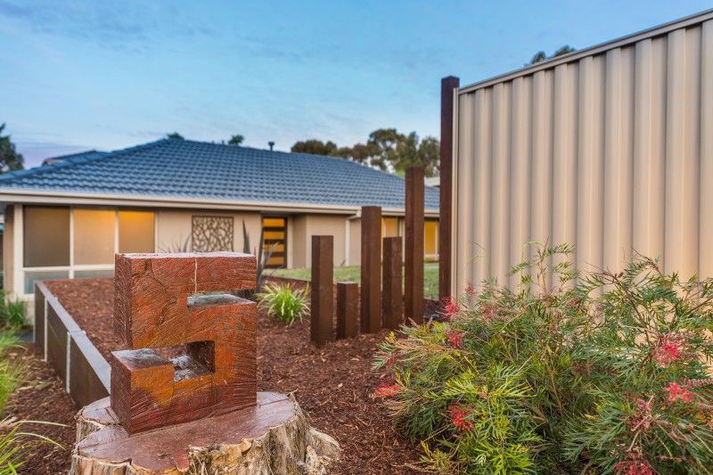 1/5 Anthony Drive, Lysterfield, VIC 3156
