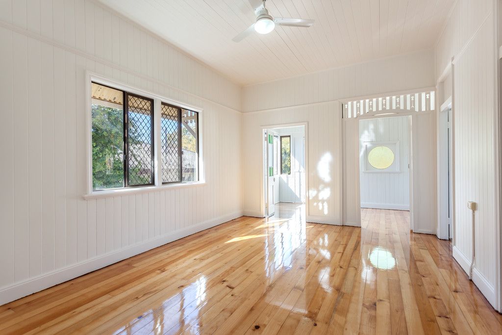 235 West Street, Harristown, QLD 4350