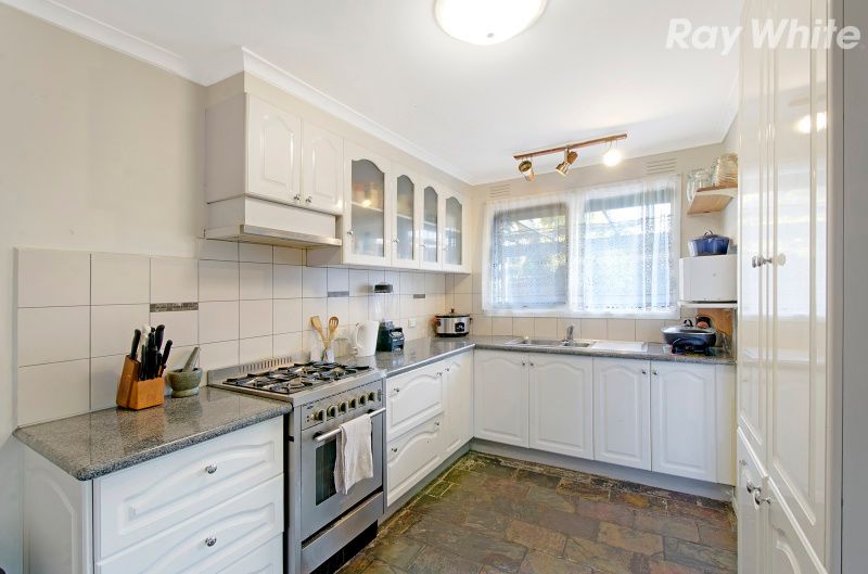 8 Helpmann Street, Wantirna South, VIC 3152