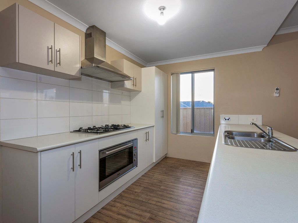 5A Antonia Way, Webberton, WA 6530