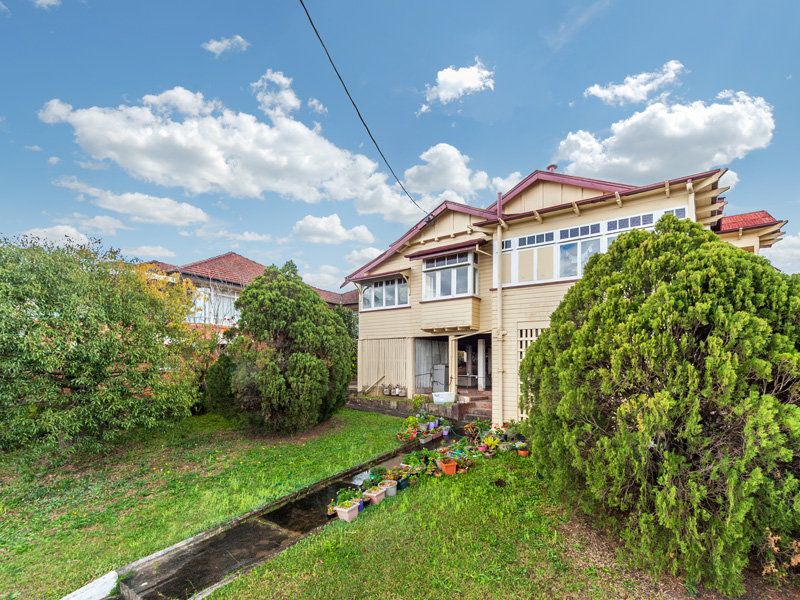 2/57 Days Road, Grange, QLD 4051
