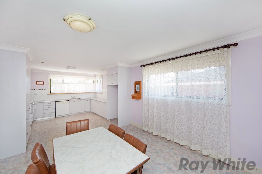 25 Restlea Avenue, Charmhaven, NSW 2263