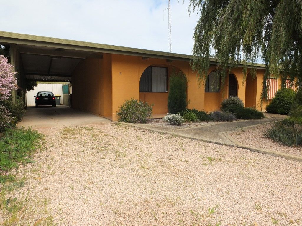 7 Martin Street, Moonta Bay, SA 5558