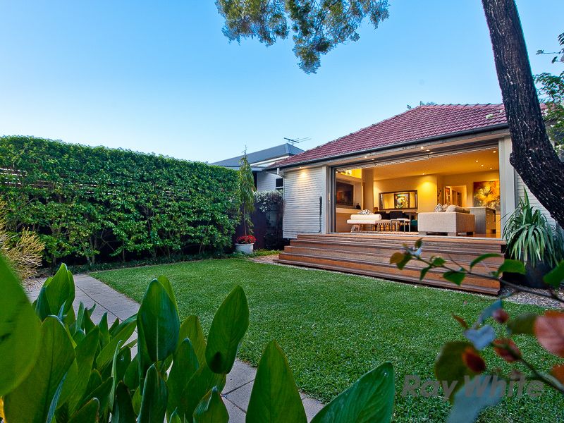 12 Gold Street, Banyo, QLD 4014