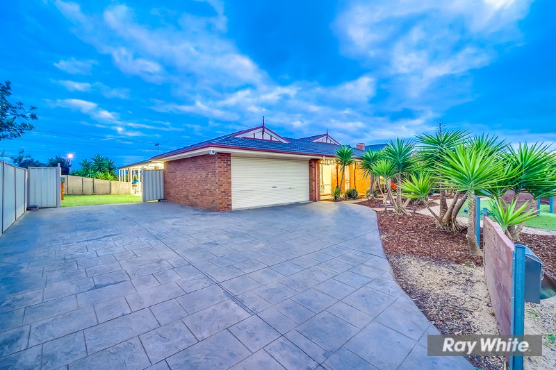 13 Glencoe Avenue, Truganina, VIC 3029