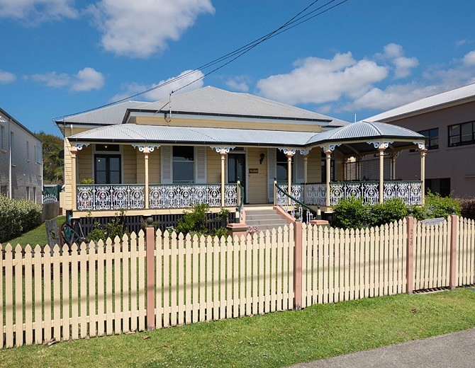 248 Flinders Parade, Sandgate, QLD 4017