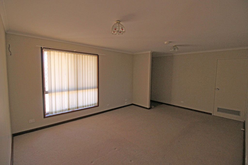 16 Boogalla Crescent, South Hedland, WA 6722