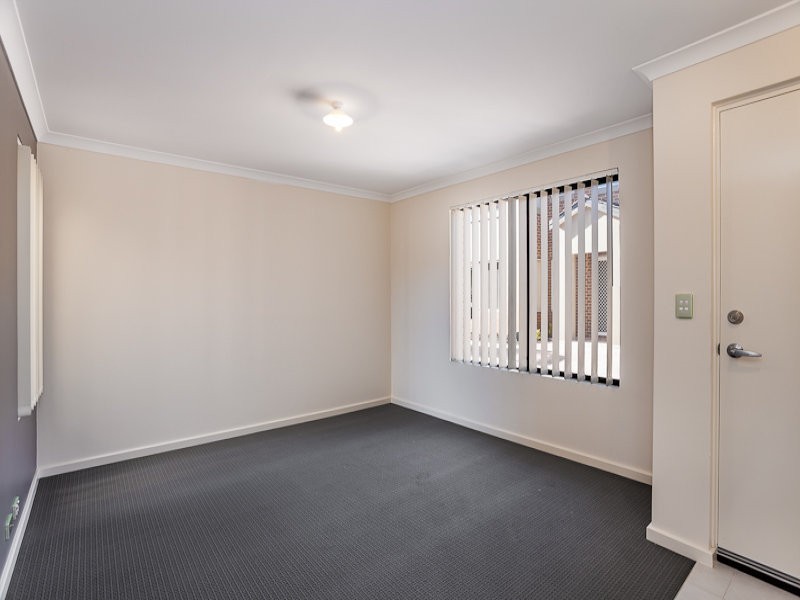 2/183 Leake Street, BELMONT, WA 6104