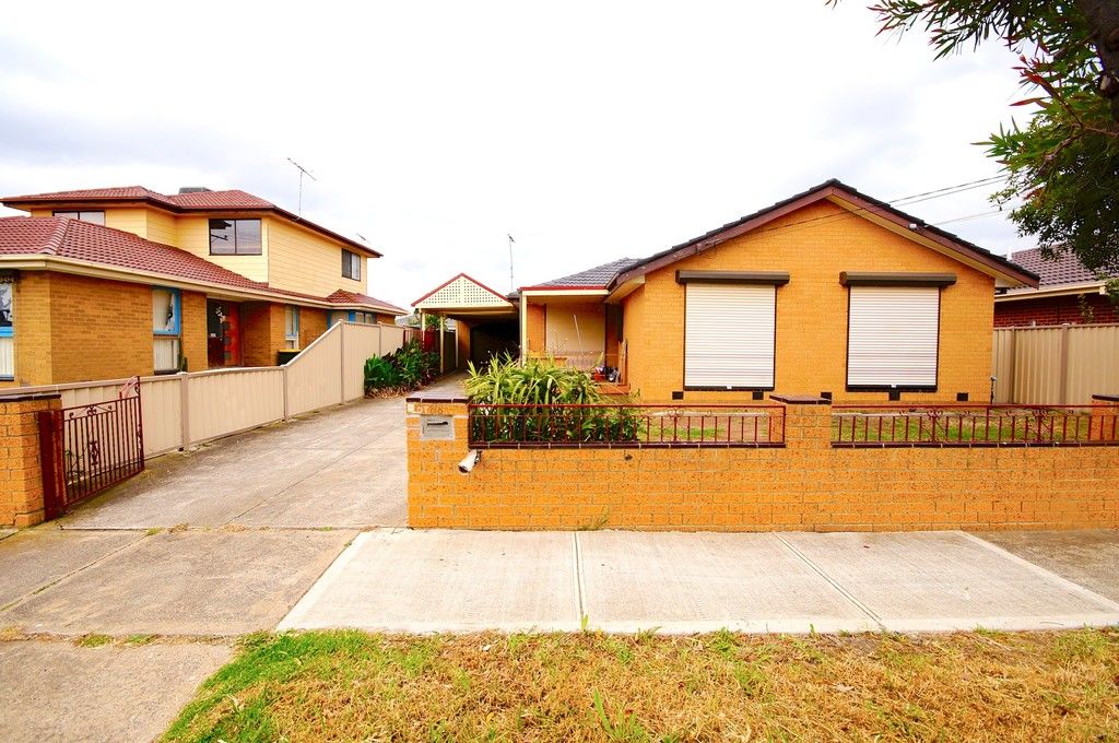 88 Oakwood Road, Albanvale VIC 3021