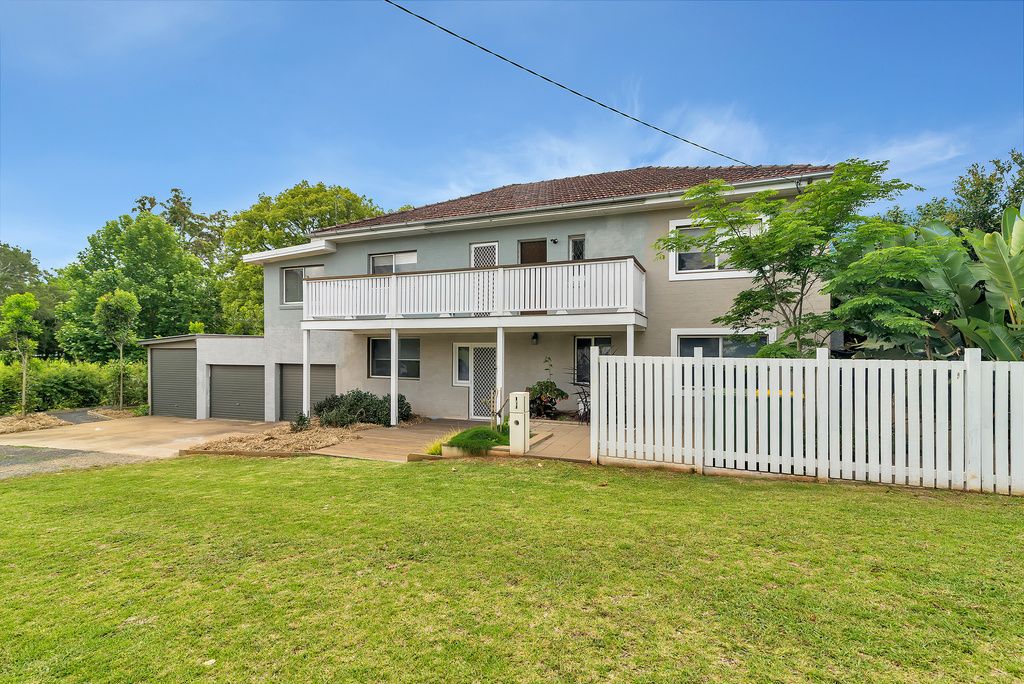 15 Bruce Street, East Toowoomba, QLD 4350