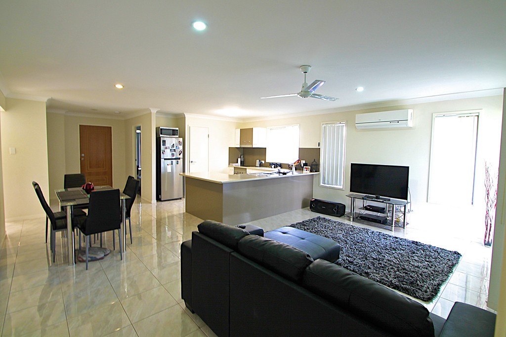 12 Westminster Crescent, Raceview, QLD 4305