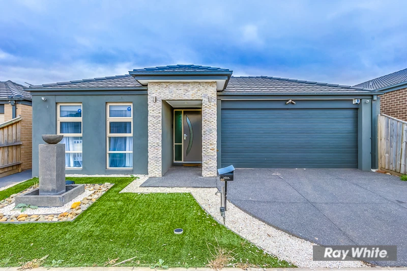 60 EMPEROR Parade, Tarneit, VIC 3029
